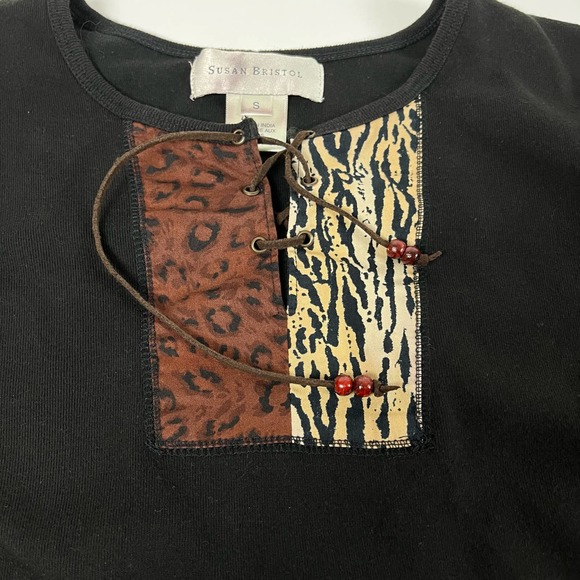 Animal Print Cuffs and Collar Top - Picture 2 of 5